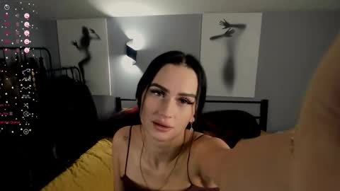 lisa__johnson online show from December 2, 12:09 am