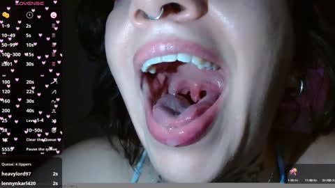 Snapshot of lisa_avila_ chatting on January 8, 4:34 am Lisa online show from January 8, 4:34 am