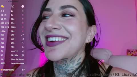 Snapshot of lisa_avila_ chatting on October 1, 11:25 pm Lisa online show from October 1, 11:25 pm