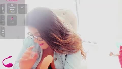 Lisa online show from February 7, 12:50 pm