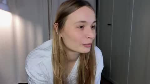 Elisabeth or Lisa online show from March 6, 8:30 pm