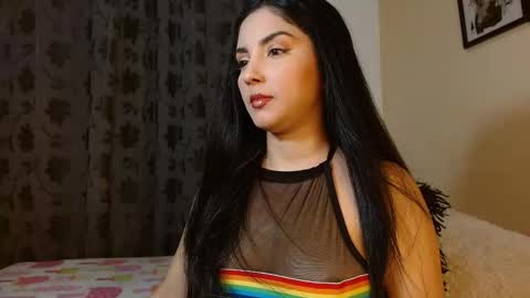 Lisa Harrison online show from January 17, 4:44 am