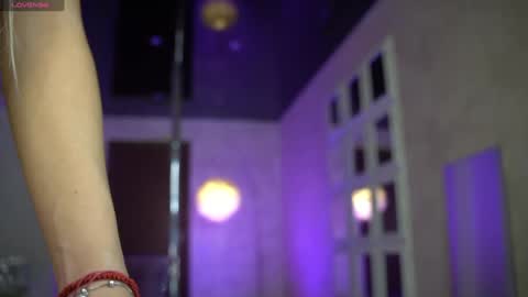 onlyfans-lisaakira instagram-lisaakira9  twitter-lisaakira4 online show from January 11, 7:36 am