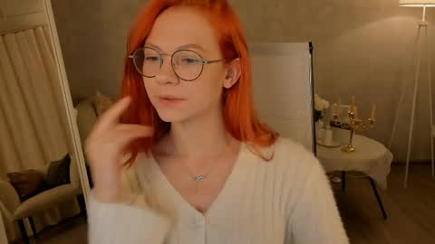 Lisa Aris online show from May 28, 6:39 pm