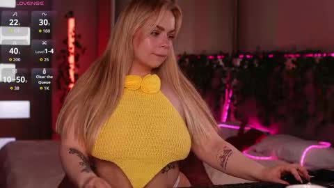 Lisa online show from May 7, 7:59 am
