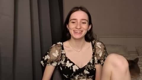 Lisa online show from October 8, 9:10 pm