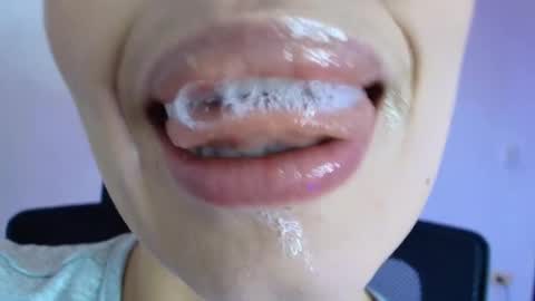 Lisbet online show from January 17, 8:06 pm