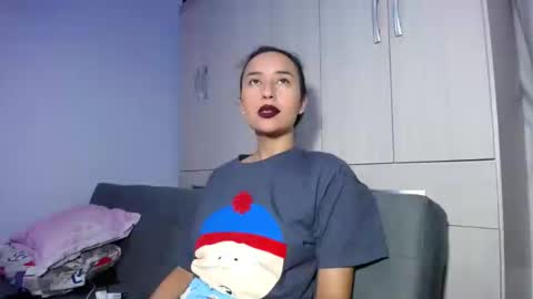 Lisa online show from February 23, 2:40 am