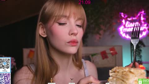 your Liza again. Next stream Dec. 1  at 2 or 3  GMT online show from September 21, 6:17 am