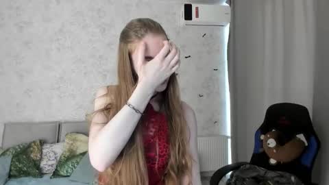 Lissa online show from October 23, 4:36 am