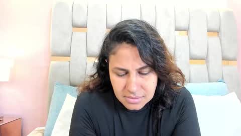 lissaharris online show from January 12, 1:45 am