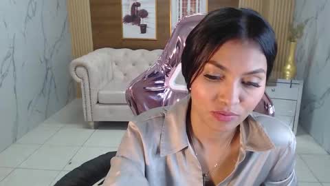 lissandra_s online show from October 26, 11:37 pm