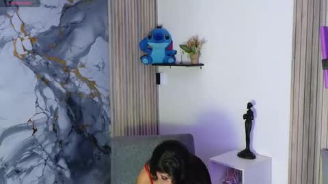 ss  online show from November 26, 8:49 pm