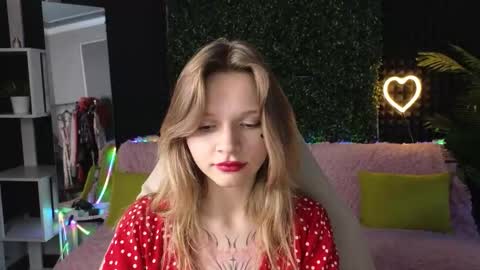 Lena online show from October 1, 2:10 am