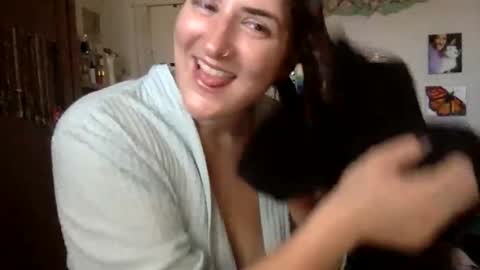 litlebabygoddess online show from November 13, 7:49 pm