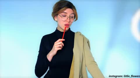 Lana online show from April 21, 4:30 am