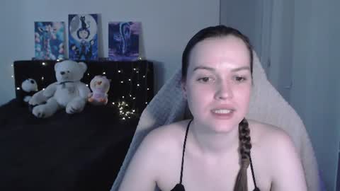 little__flowers online show from July 8, 9:57 am