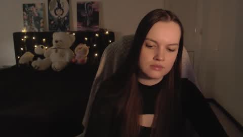 little__flowers online show from October 27, 9:53 am