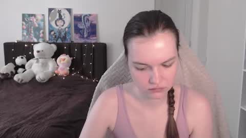 little__flowers online show from July 2, 7:13 am
