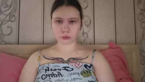 Snapshot of little_kitsune chatting on October 7, 6:53 am Rachel online show from October 7, 6:53 am