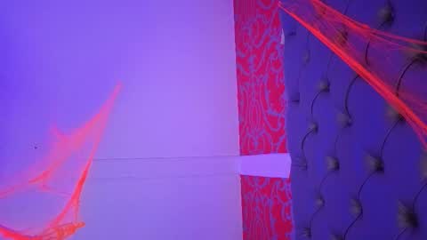 little_lilith_apple online show from November 2, 5:57 pm