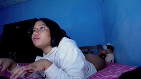 Snapshot of little_onixxx chatting on September 28, 11:52 am little_onixxx online show from September 28, 11:52 am