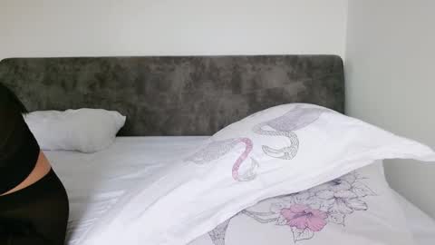 hey im anna online show from November 7, 6:49 am