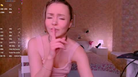 little_rockk online show from August 3, 11:27 am