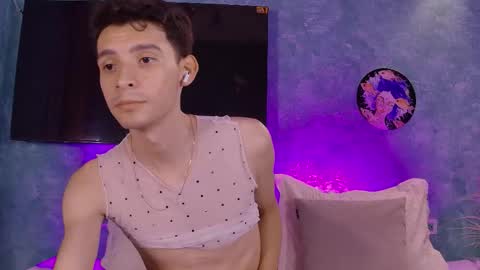 Juan Ferrer online show from November 26, 1:36 am