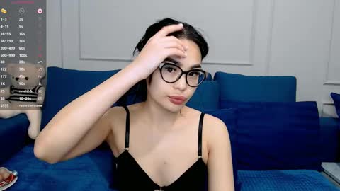 Kwan online show from December 25, 6:52 pm