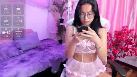 Xiom online show from November 21, 3:10 pm