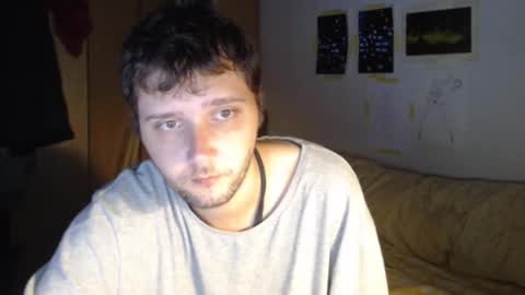 littlealien7 online show from October 29, 9:33 am