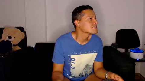 Manu online show from November 11, 2:25 am