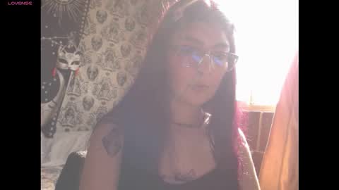 Little Brat  online show from December 16, 8:04 pm