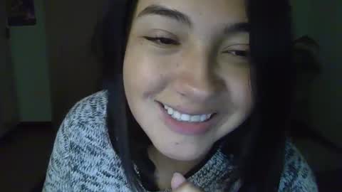 Mia  Wednesday to Sunday 730 am to 1030 am Colombian Hour D online show from October 12, 5:11 am