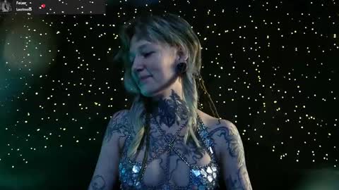 Niki  free tg channel with some photos gifs and info about streams  online show from March 24, 2:23 pm