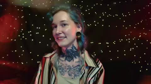 Niki  free tg channel with some photos gifs and info about streams  online show from November 23, 5:33 pm