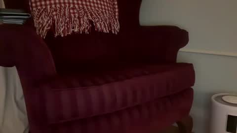 Snapshot of littlesugarpea chatting on September 24, 12:17 am Little Sugar Pea  online show from September 24, 12:17 am