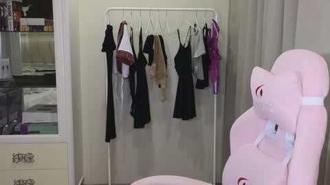 Eliana online show from February 2, 1:19 pm