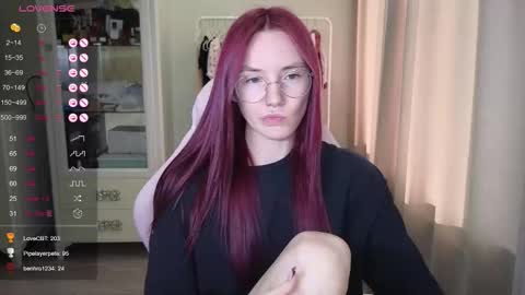 Eliana online show from September 9, 1:33 pm