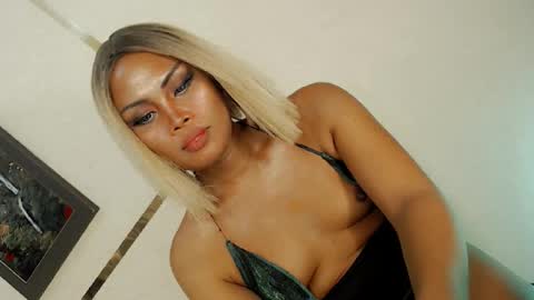 Tasha Carter online show from November 14, 3:42 am