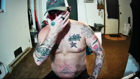 livingpuddle online show from April 12, 1:48 pm