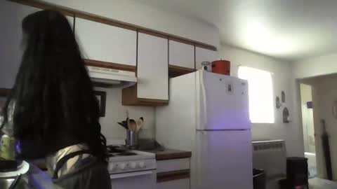 Liv Mirage online show from February 2, 7:54 pm