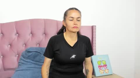 liz_grettel online show from March 27, 6:09 pm