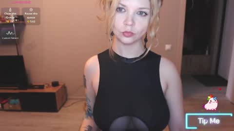 Liza Wet online show from May 22, 2:29 am