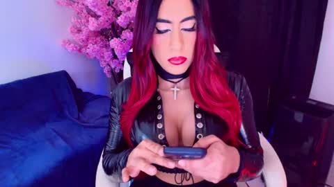 Liza Goth online show from July 2, 3:23 am