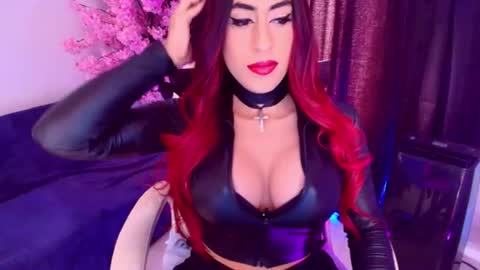 Liza Goth online show from June 30, 6:39 pm