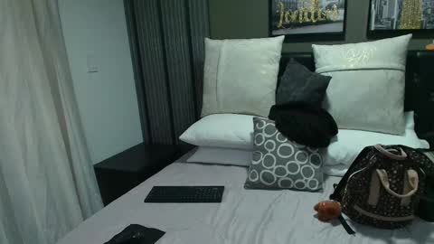 Lizz  online show from September 12, 11:56 am