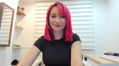 lizzdoux online show from November 7, 2:47 am