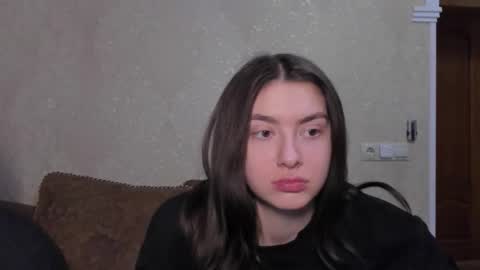 lizzi_muur online show from January 12, 6:59 pm